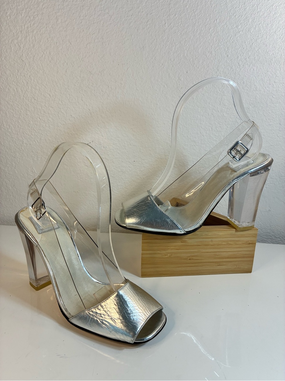 Dolce Vita Lamont 8.5 Silver Metallic Clear Strap Block Heels Cinderella Wedding